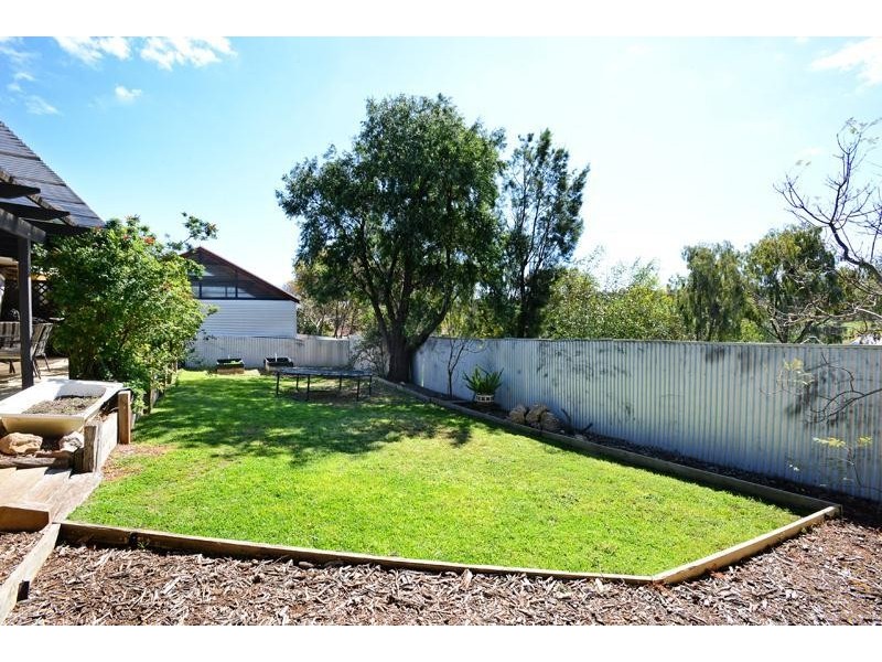 3 Bonnie Court, Christie Downs SA 5164