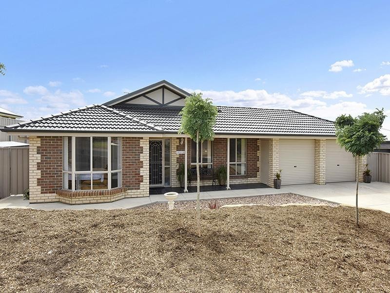 17 Daintree Drive, Seaford Rise SA 5169