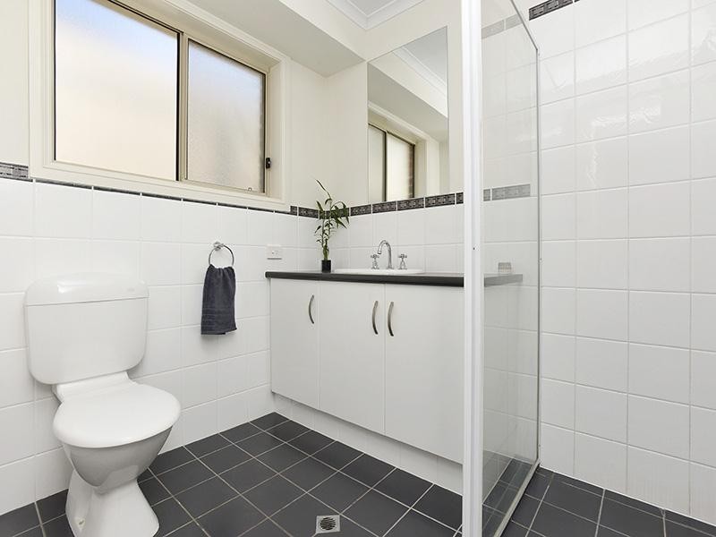 17 Daintree Drive, Seaford Rise SA 5169