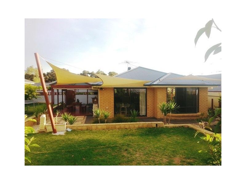 9 Paula Court, Mclaren Flat SA 5171