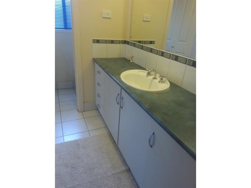 9 Paula Court, Mclaren Flat SA 5171