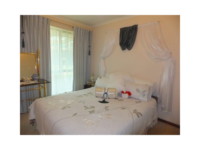 16 Kookaburra Court, Mclaren Flat SA 5171