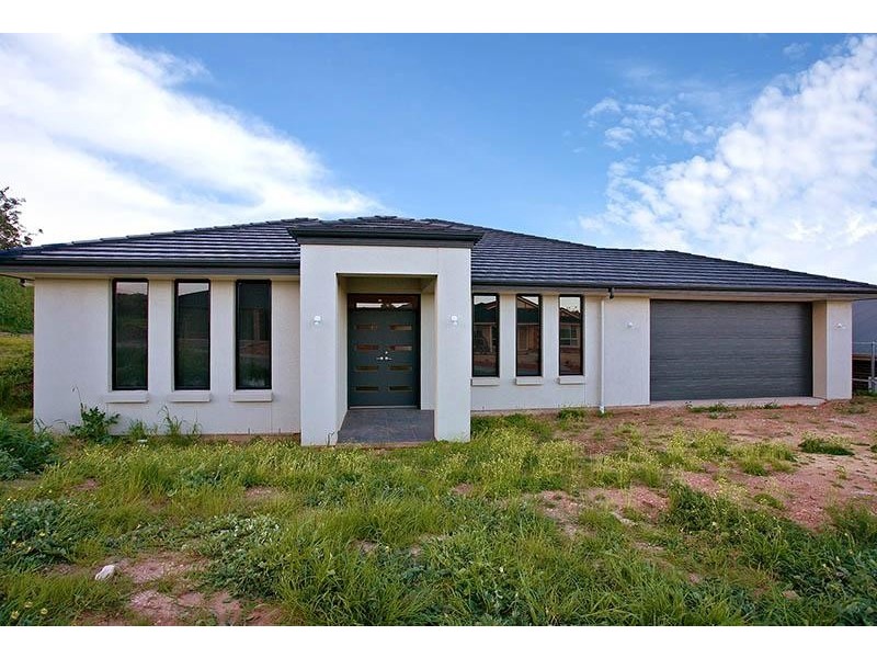 8 Bondi Drive, Seaford Rise SA 5169