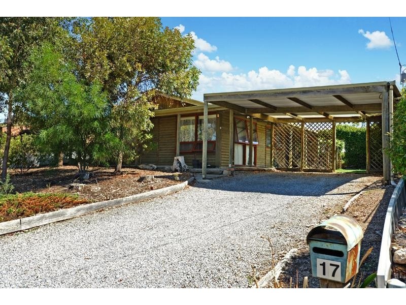 17 Ivy Street, Huntfield Heights SA 5163