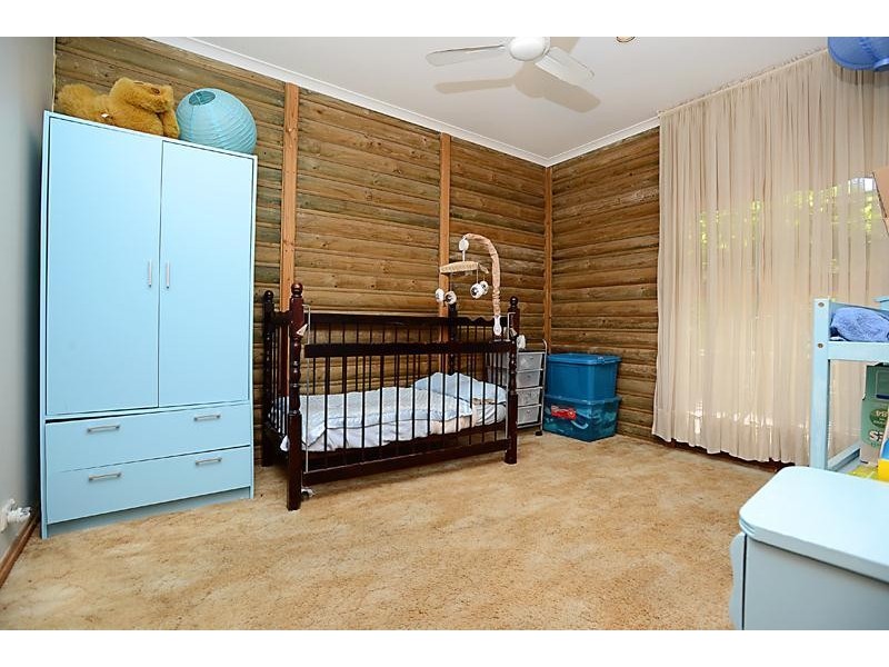 17 Ivy Street, Huntfield Heights SA 5163