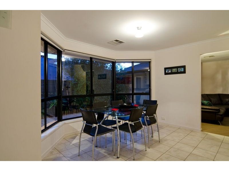 8 Harbour Drive, Seaford Rise SA 5169