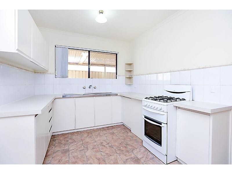 2 Tenterton Road, Christie Downs SA 5164
