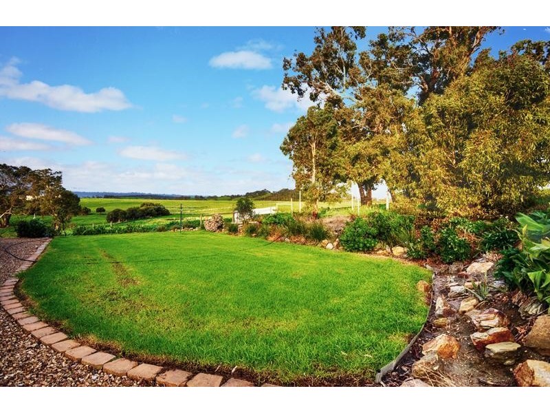 5651 Main South Road, Wattle Flat SA 5203