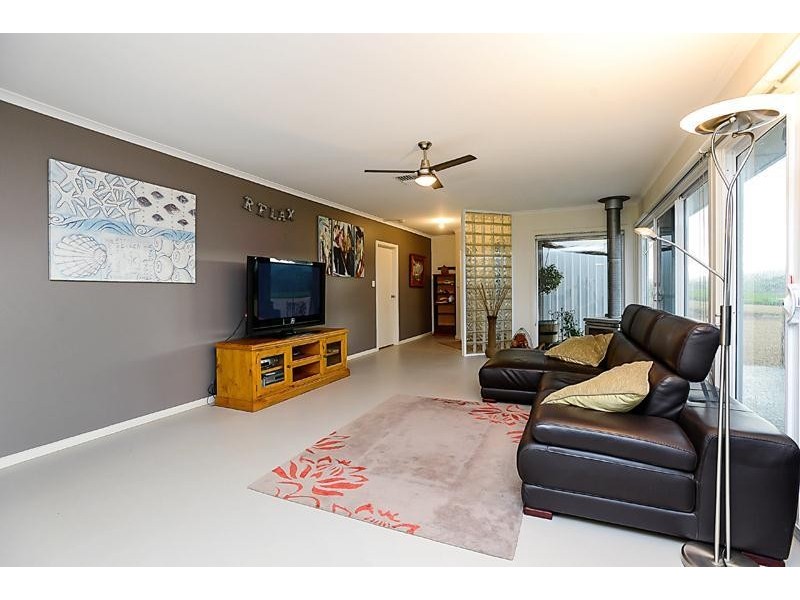 5651 Main South Road, Wattle Flat SA 5203