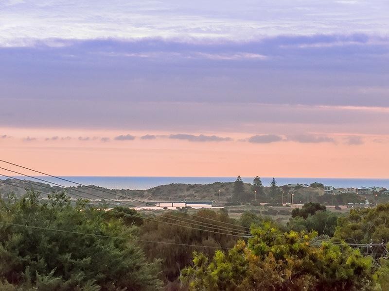 63 Riverview Drive, Port Noarlunga SA 5167