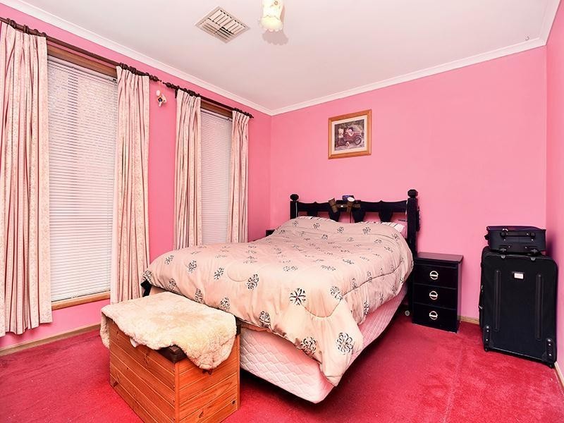 2 Coral Court, Seaford Rise SA 5169