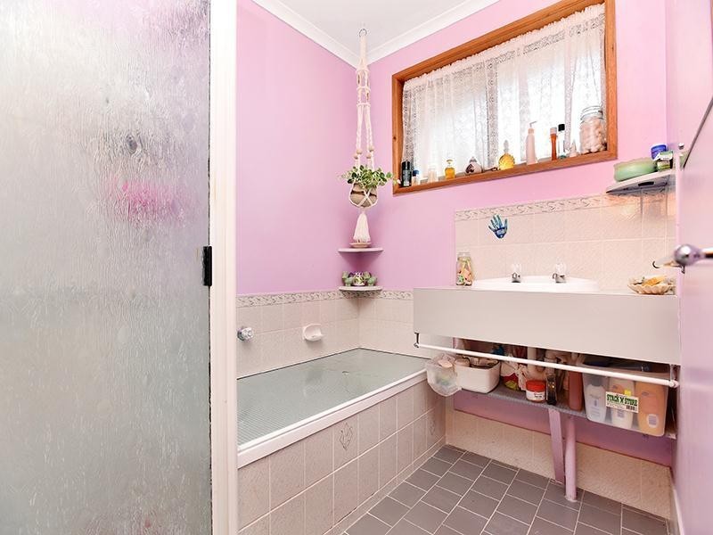 2 Coral Court, Seaford Rise SA 5169