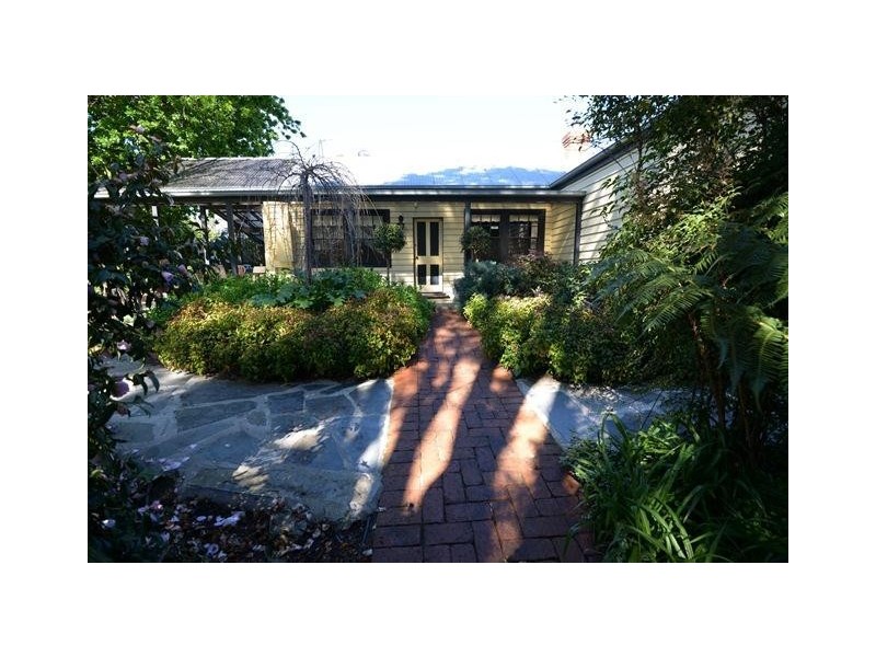 51 Peters Terrace, Mount Compass SA 5210