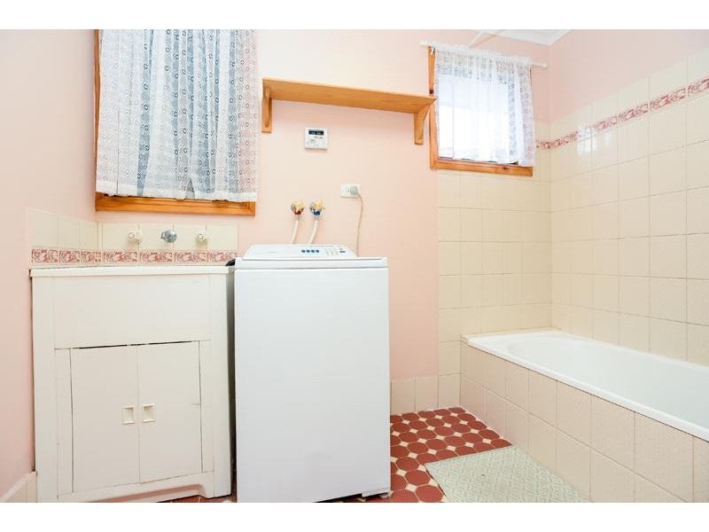 20 Jaguar Avenue, Port Willunga SA 5173