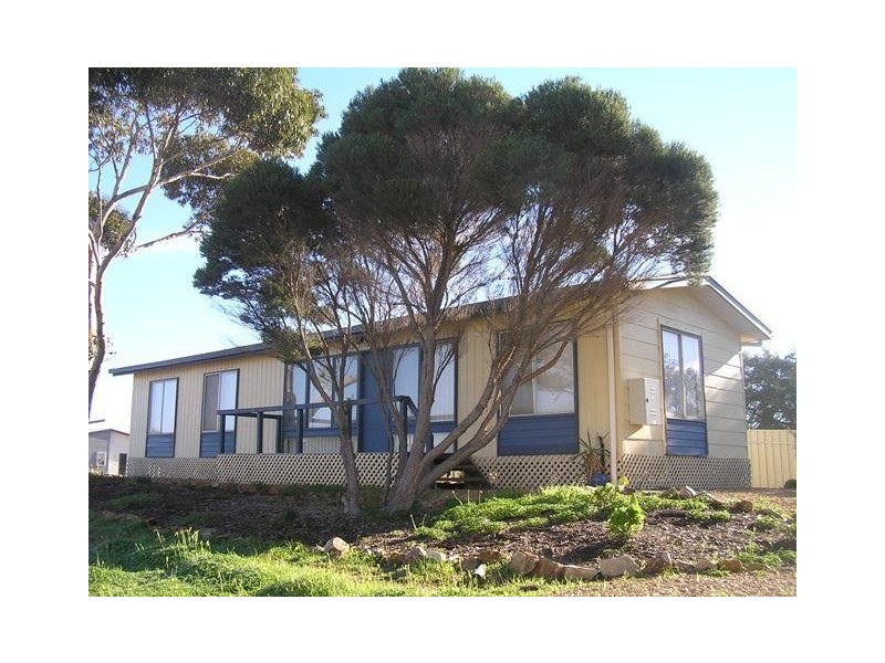 9 Hobart Road, Normanville SA 5204