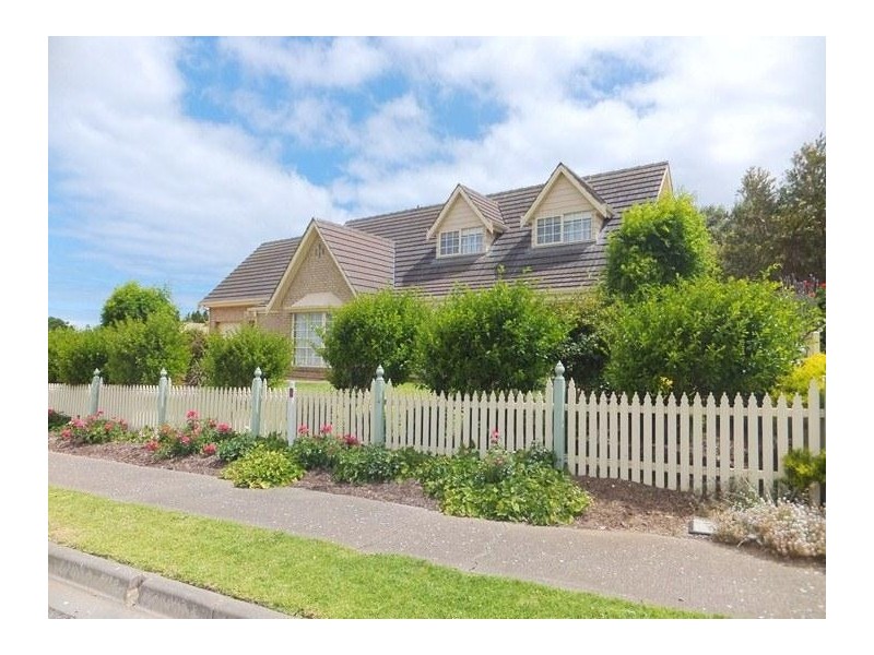 37 Vine Street, Mclaren Vale SA 5171