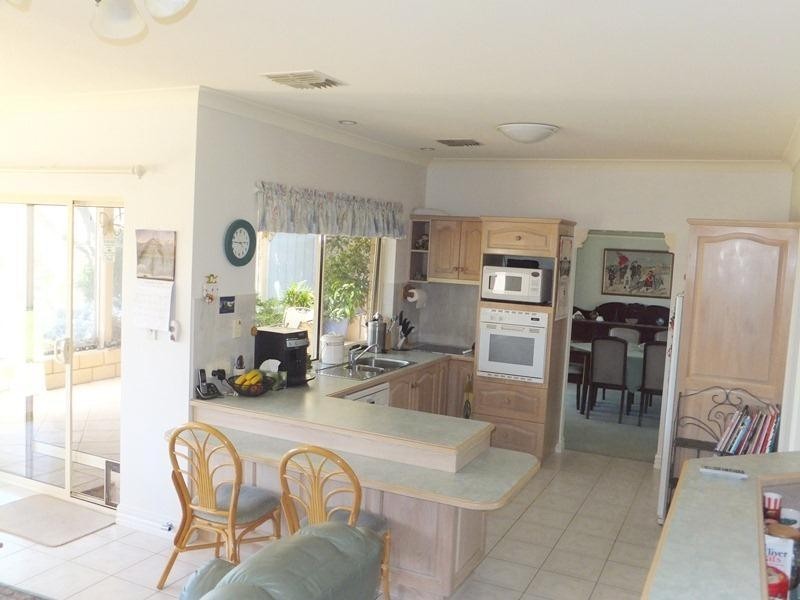 37 Vine Street, Mclaren Vale SA 5171