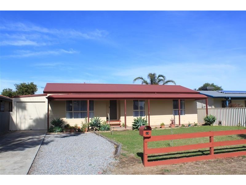13 Leaker Avenue, Aldinga Beach SA 5173