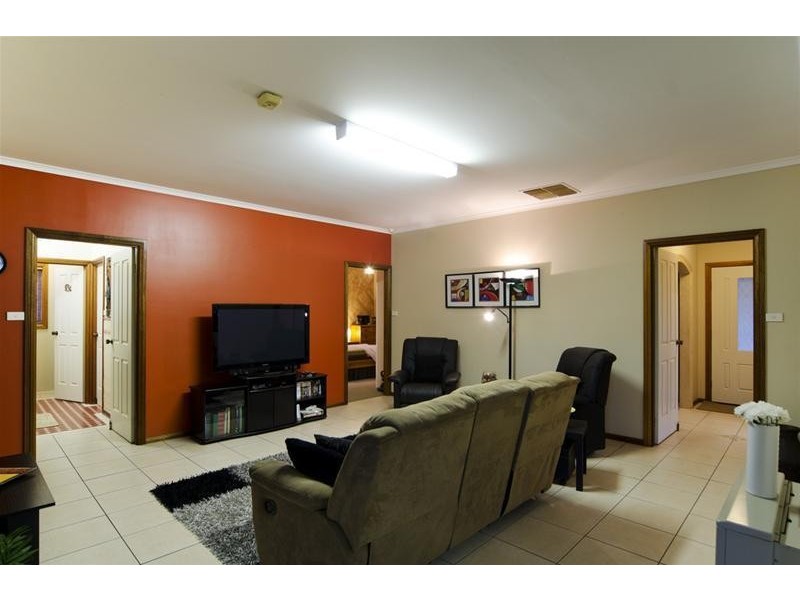 55 Endeavour Drive, Seaford Rise SA 5169