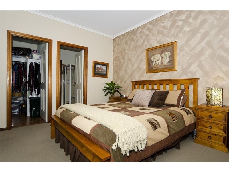 55 Endeavour Drive, Seaford Rise SA 5169