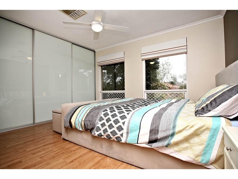 1 Cutlass Walk, Seaford Rise SA 5169