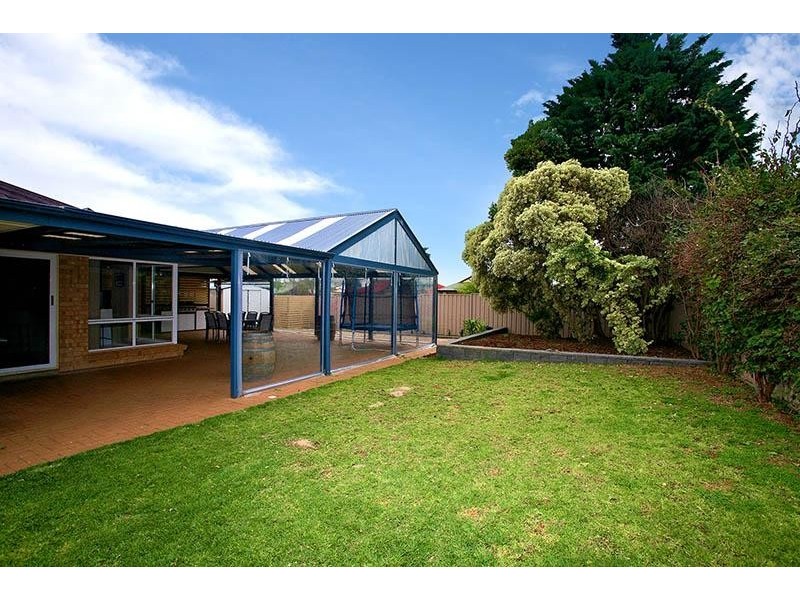 1 Cutlass Walk, Seaford Rise SA 5169