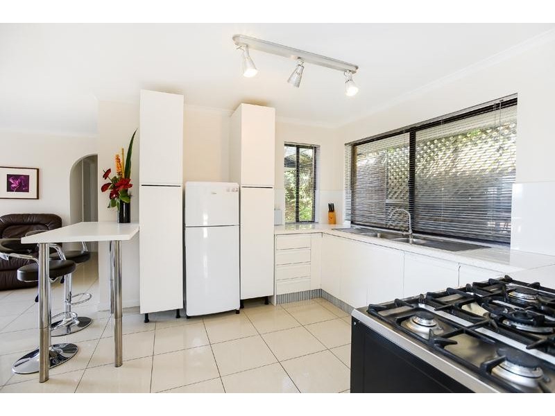 18 Goodrington Way, Moana SA 5169