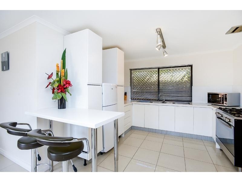 18 Goodrington Way, Moana SA 5169