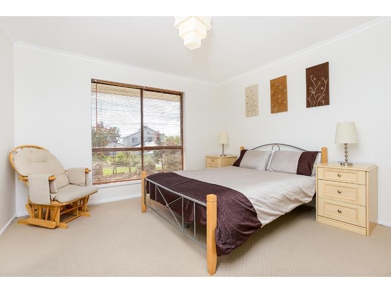 18 Goodrington Way, Moana SA 5169