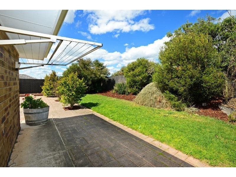 18 Goodrington Way, Moana SA 5169