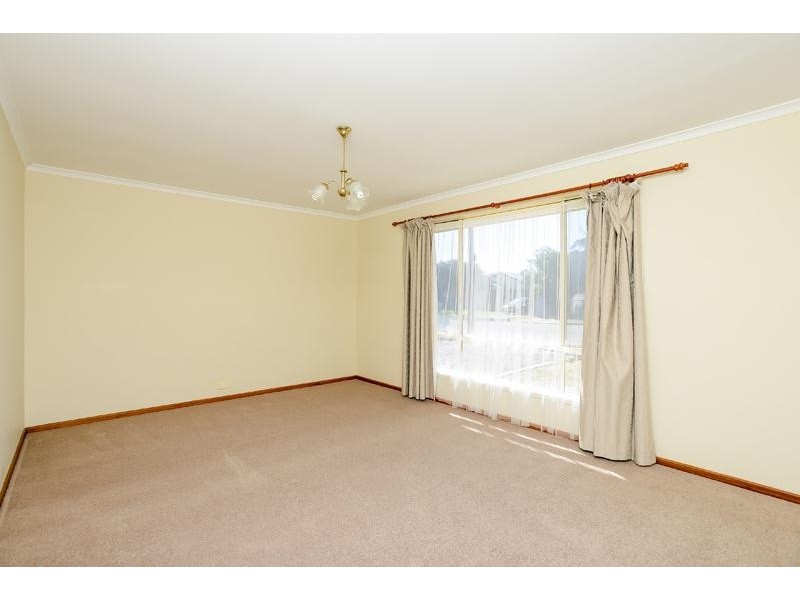 8 Grosvenor Road, Aldinga Beach SA 5173