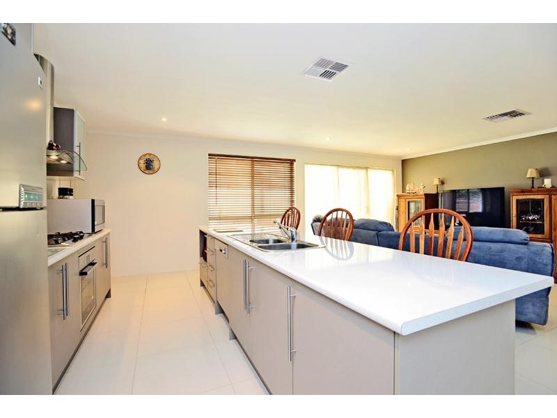 718 Grand Boulevard, Seaford Meadows SA 5169