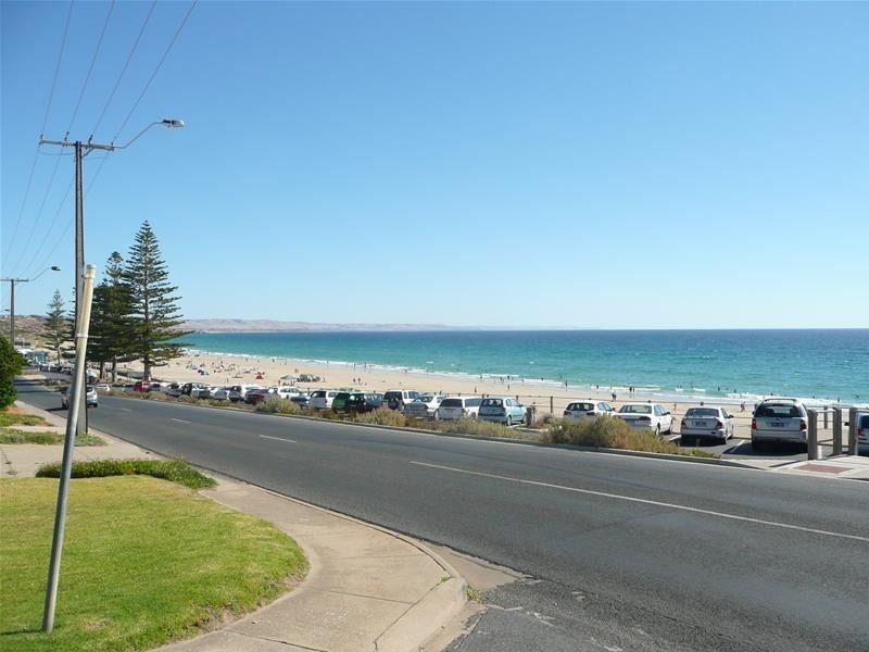 2 102 Second Avenue, Moana SA 5169