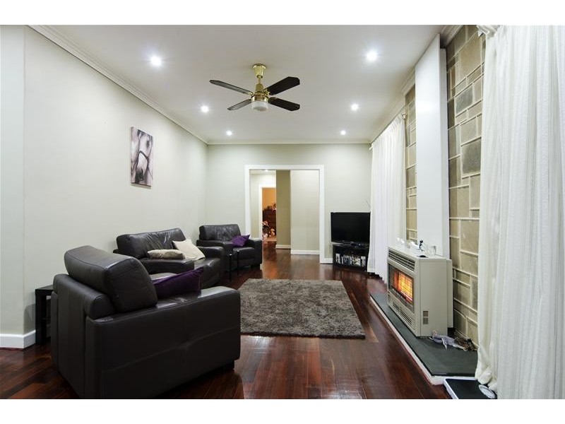 3 Charles Court, Aberfoyle Park SA 5159