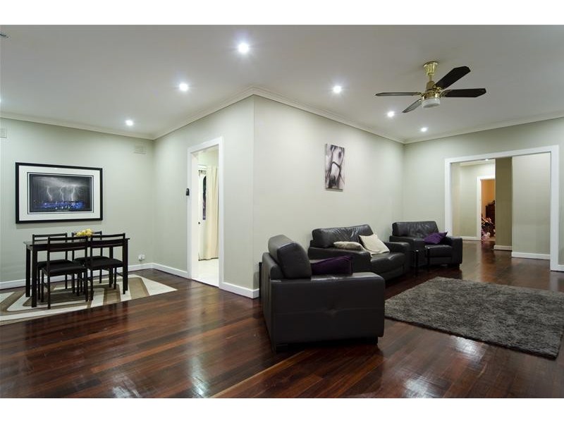 3 Charles Court, Aberfoyle Park SA 5159