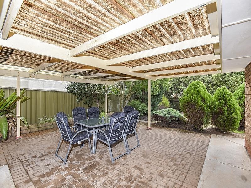 24 Kooyonga Way, Morphett Vale SA 5162