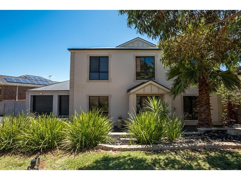 18 Kestrel Circuit, Seaford Rise SA 5169