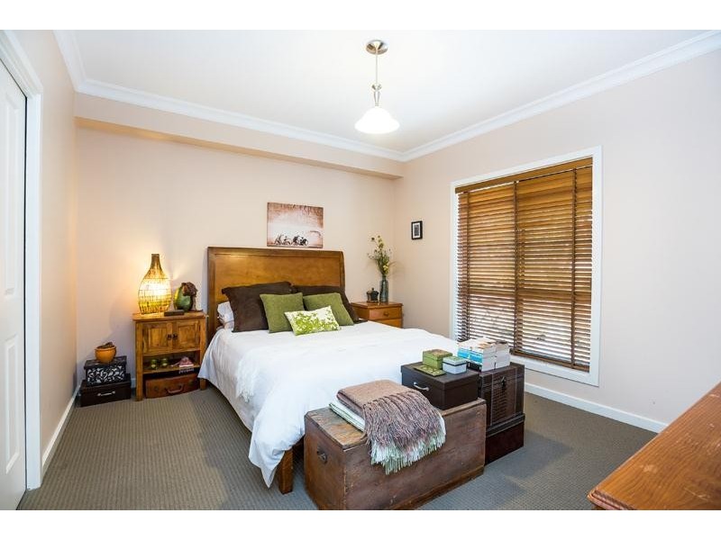 18 Kestrel Circuit, Seaford Rise SA 5169