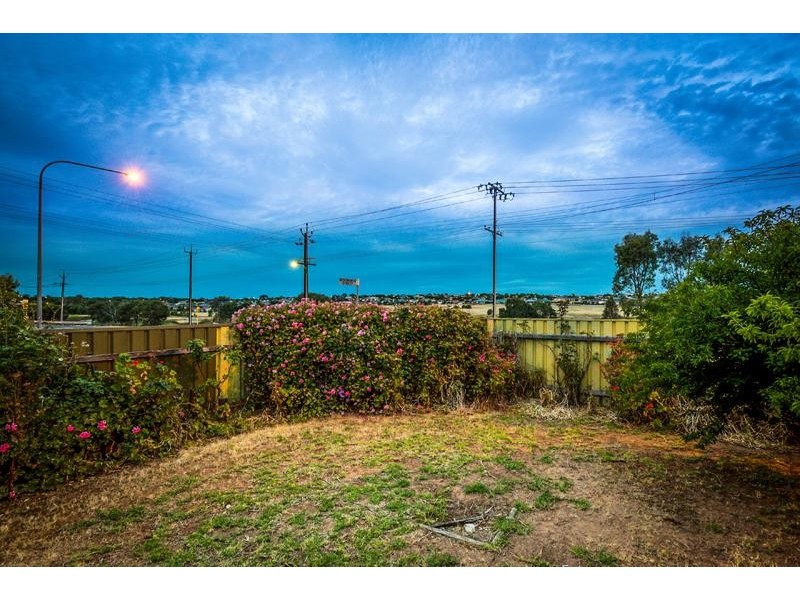 507 Commercial Road, Moana SA 5169