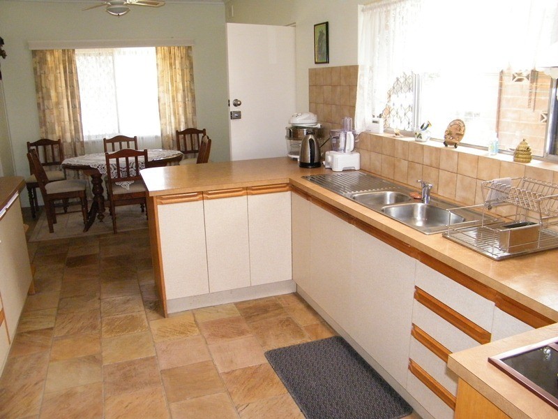 31 Tebbutt Road, Clarendon SA 5157