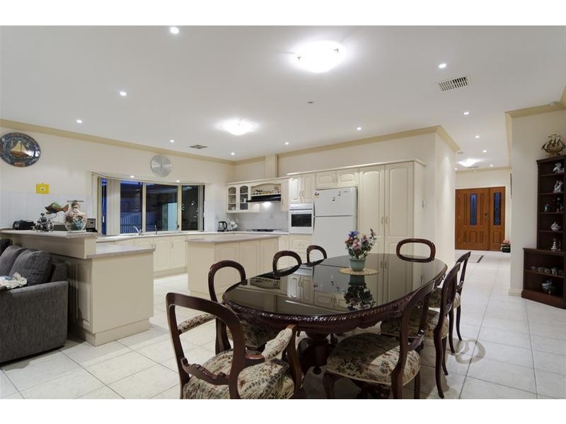 41 Aldam Avenue, Aldinga Beach SA 5173