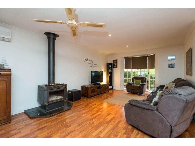 7 Endeavour Drive, Seaford Rise SA 5169