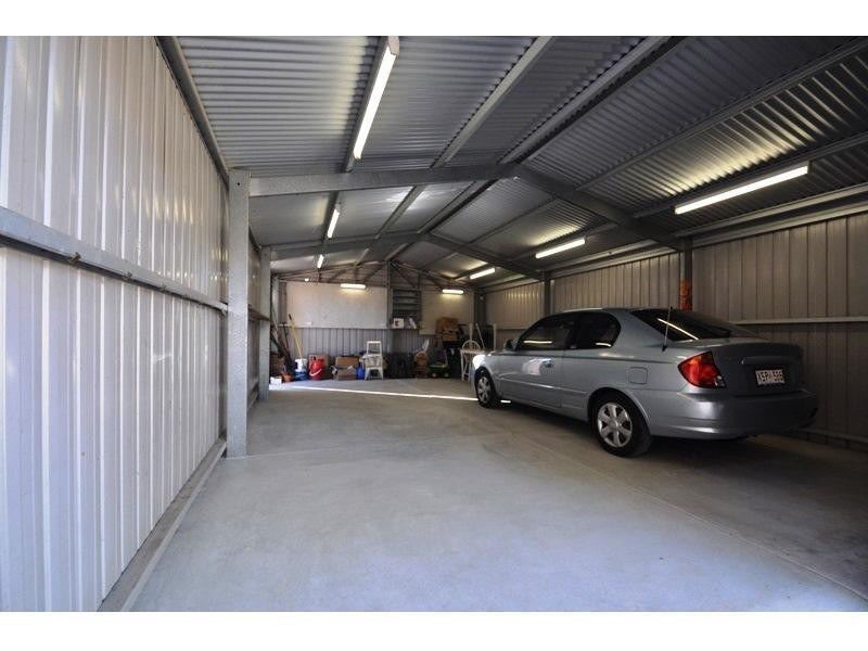 32 Diana Crescent, Morphett Vale SA 5162