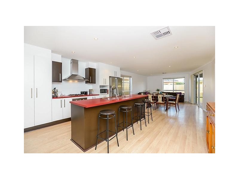 17 Buoy Crescent, Seaford Meadows SA 5169