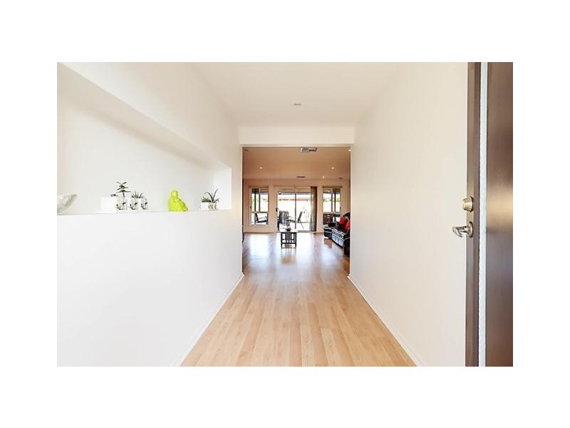 17 Buoy Crescent, Seaford Meadows SA 5169