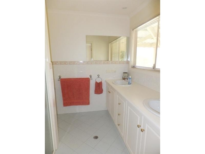 22 Connors Lane, Mclaren Flat SA 5171