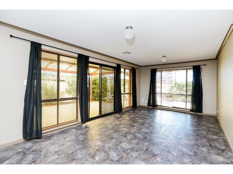 20 Brooks Circuit, Woodcroft SA 5162