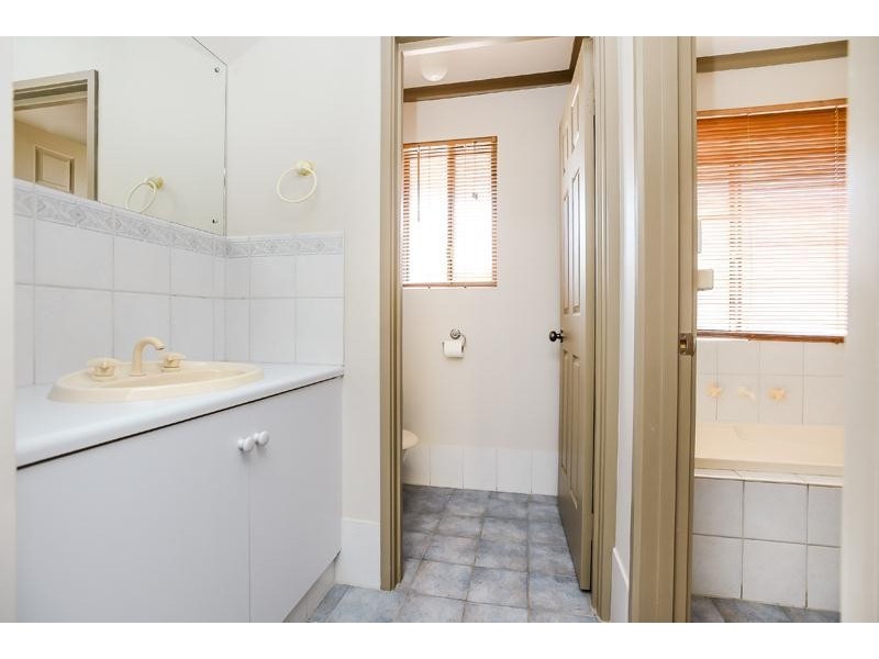 20 Brooks Circuit, Woodcroft SA 5162