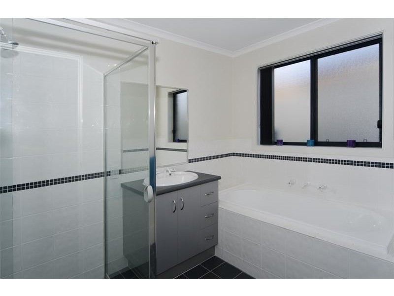 38 Perry Road, Huntfield Heights SA 5163