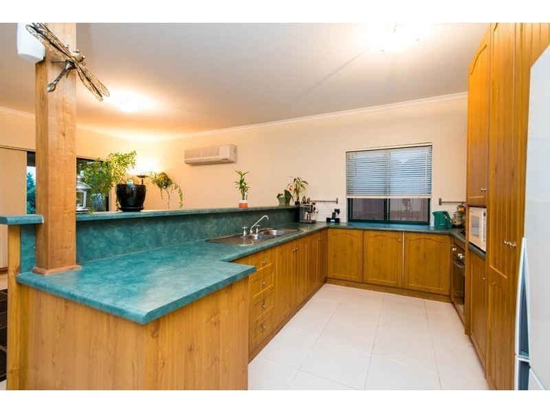 9 Harbour Drive, Seaford Rise SA 5169